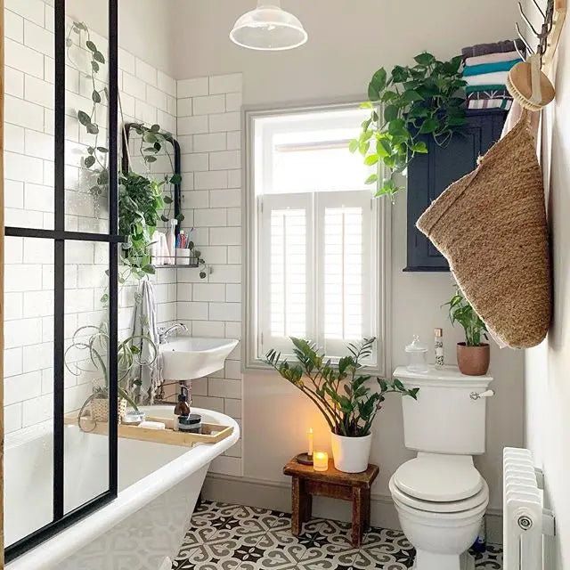 Tips for Decorating a Small Bathroom