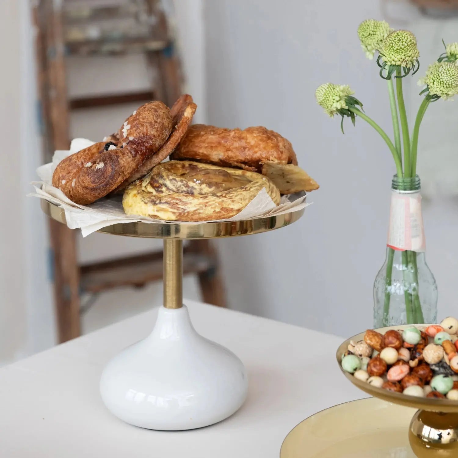 Cake Stands & Pedestals