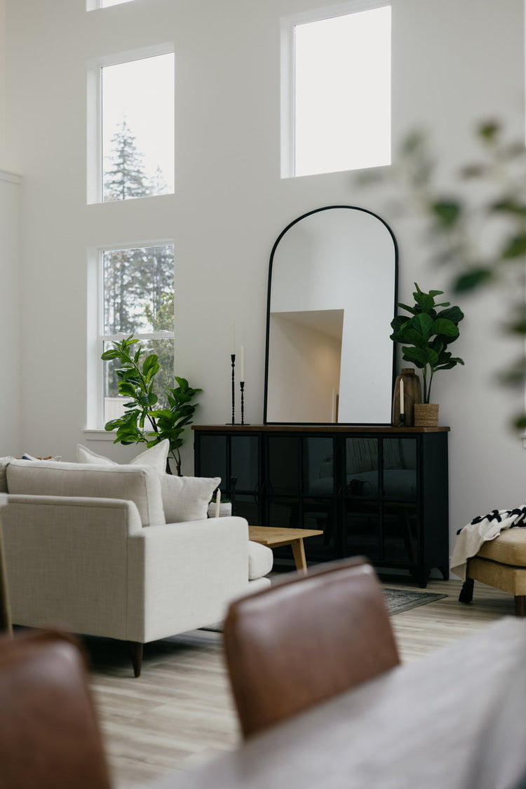 Wall Décor & Mirrors