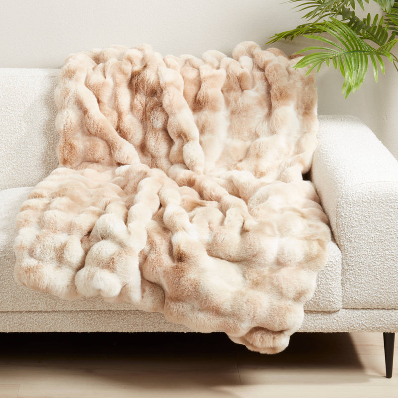 Soft Bubble Faux Fur Throw: Sage / 50"x60"
