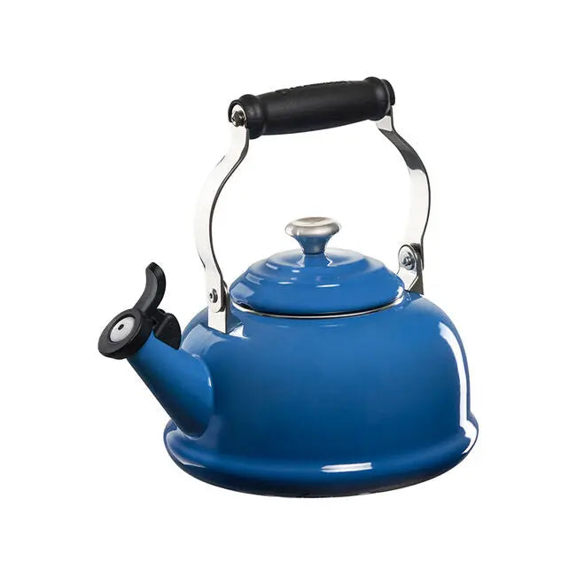 Classic Whistling Kettle – Greenhouse Home