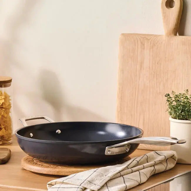 Essential Nonstick Ceramic Deep Fry Pan Le Creuset