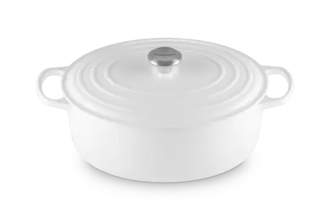 Le Creuset Signature Oval Oven, 8 qt. Le Creuset