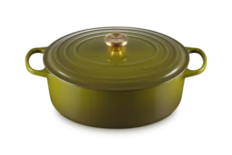 Le Creuset Signature Oval Oven, 8 qt. Le Creuset