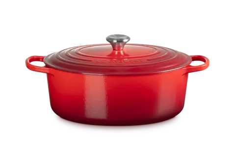 Le Creuset Signature Oval Oven, 8 qt. Le Creuset
