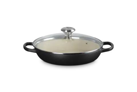 Le Creuset Signature Round Braiser with Glass Lid, 2.25 qt. Le Creuset