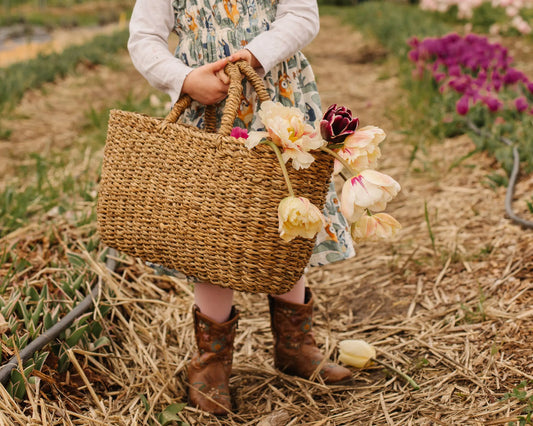 Oval Harvest Gathering Basket Will & Atlas
