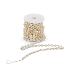 Pearl Garland Spool, 10yds Raz Imports