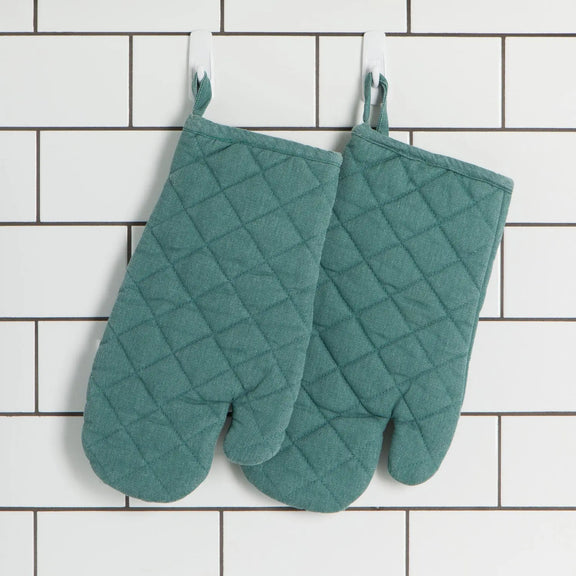 Stonewash Heirloom Oven Mitt Danica Heirloom