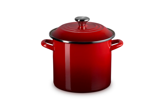Traditional 8 qt. Stockpot Le Creuset