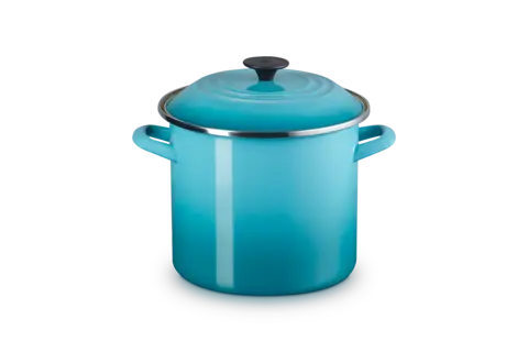 Traditional 8 qt. Stockpot Le Creuset