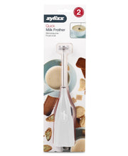 Zyliss Handheld Electric Milk Frother White DKHB [Zyliss, Cole & Mason, Swissmar, AdHoc, Ken Hom]