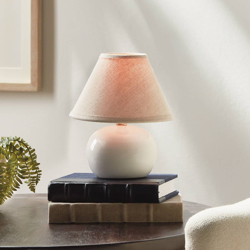 White Oscar Mini Lamp