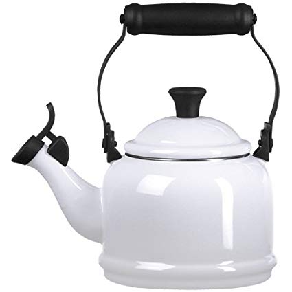 Demi 1.25 Quart Tea Kettle - Licorice, Le Creuset